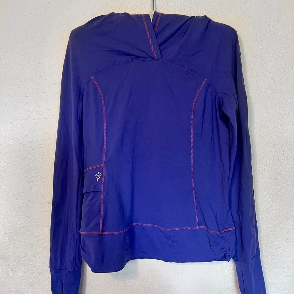 Cozy Orange Pullover Hoodie in Purple Size Medium